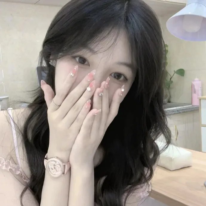 穿书后我成了男二的白月光